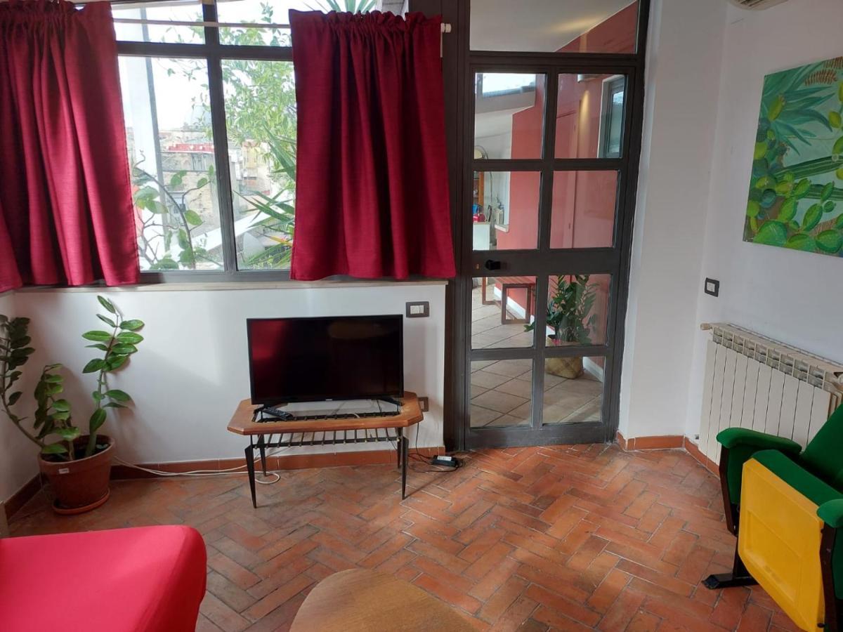 Ferienwohnung Relais Old Naples From A Terrace Exterior foto